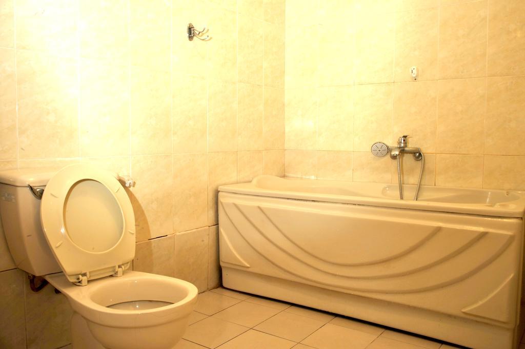 Thien Tue Hotel Cidade de Ho Chi Minh Exterior foto
