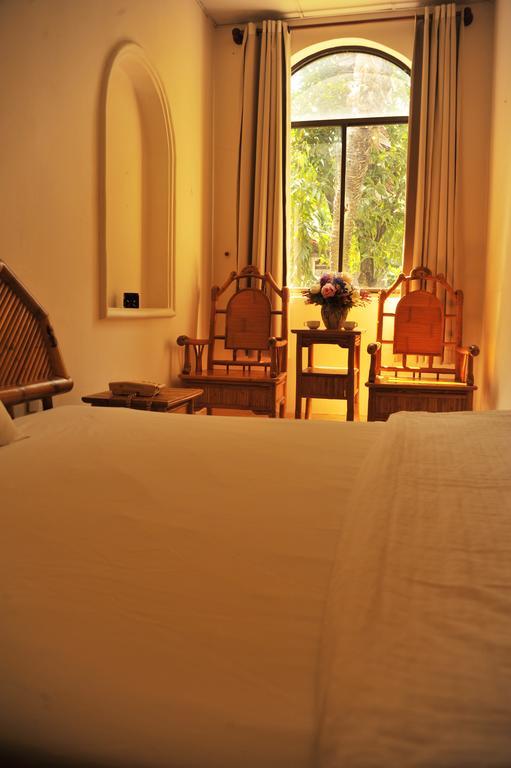 Thien Tue Hotel Cidade de Ho Chi Minh Exterior foto
